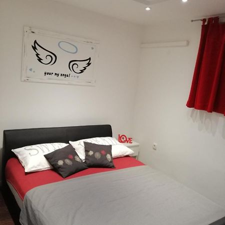 Gabi Apartment Makarska Bilik gambar